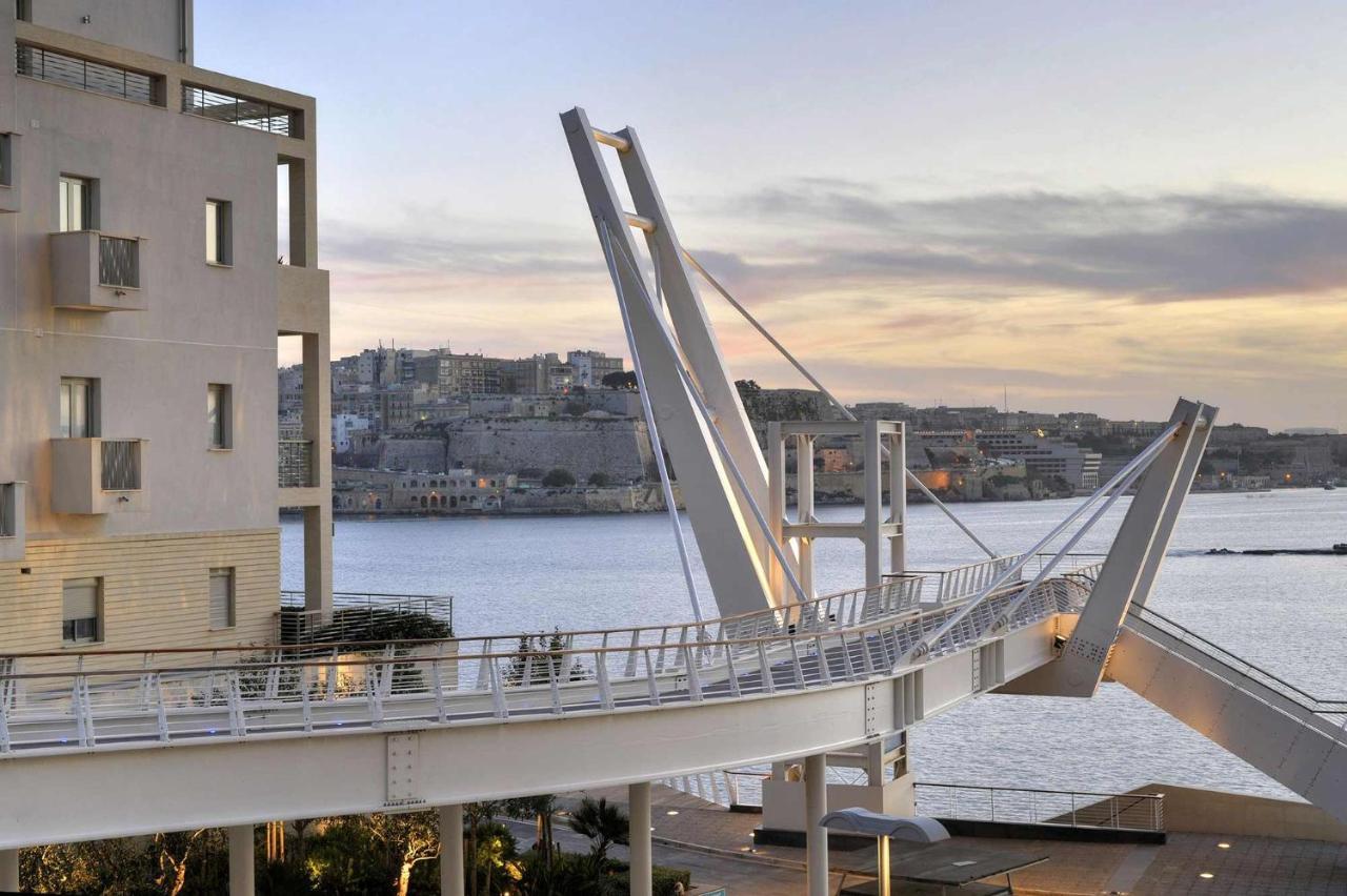 Luxe Apartment With Valletta And Harbour Views Σλιέμα Εξωτερικό φωτογραφία