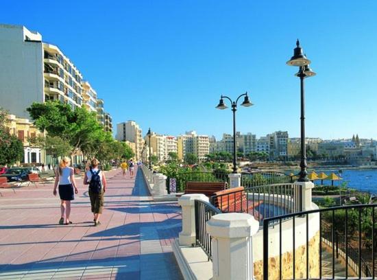 Luxe Apartment With Valletta And Harbour Views Σλιέμα Εξωτερικό φωτογραφία